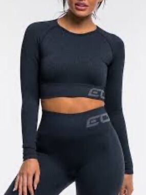 ECHT Arise Comfort Long Sleeve Workout Crop Top, Size Small